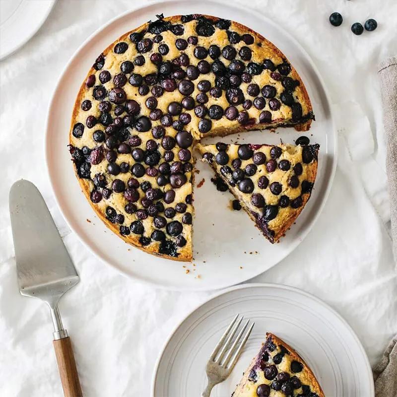 Blueberry Sponge Cake 8 Portion thumbnail 3