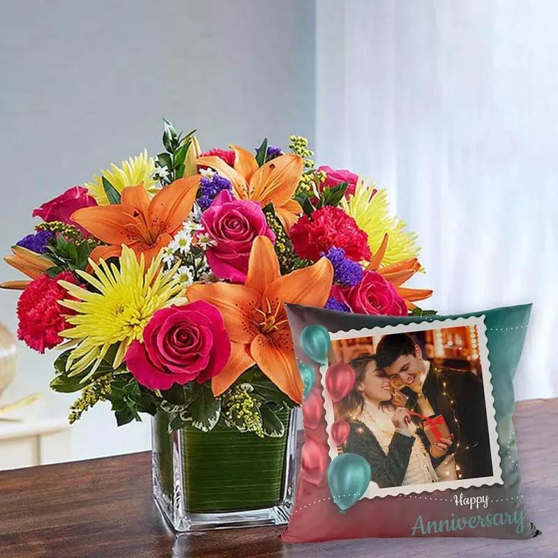 healing-sorrow-mix-flowers-vase-with-personalised-cushion_1.webp