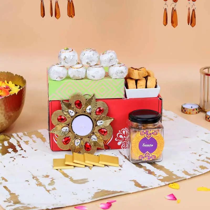 diwali-sweets-and-savoury-red-gift-box_1.webp
