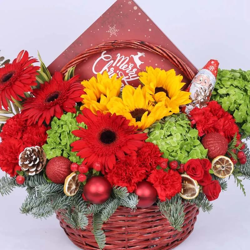 Christmas Wishes Flower Basket thumbnail 2