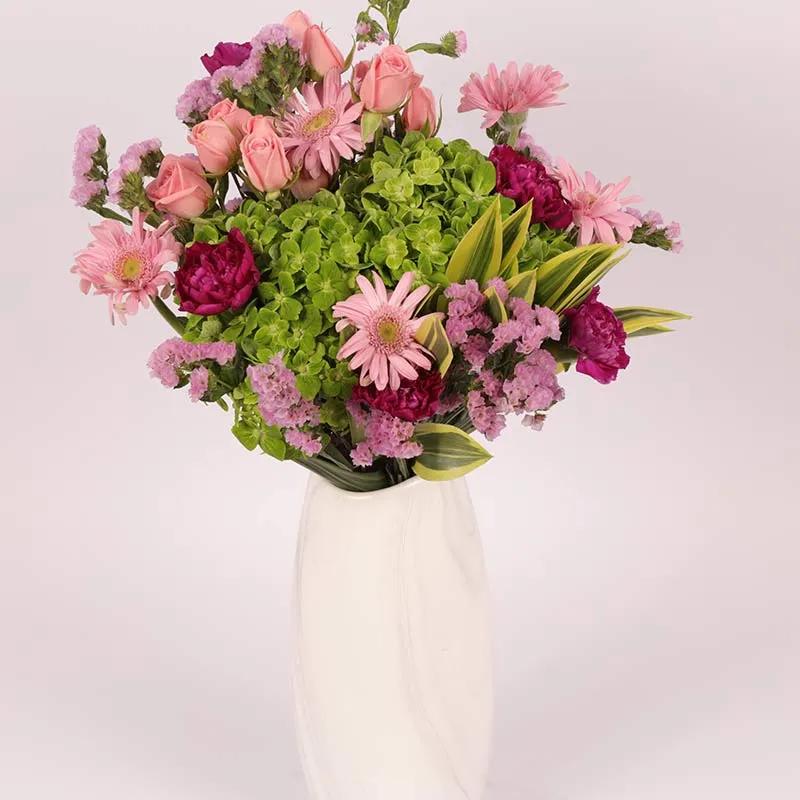 Safari Flowers Vase - Flowers gift from Buy Any Flowers Dubai in Al Quoz Industrial Area 4, Dubai, UAE - image 2