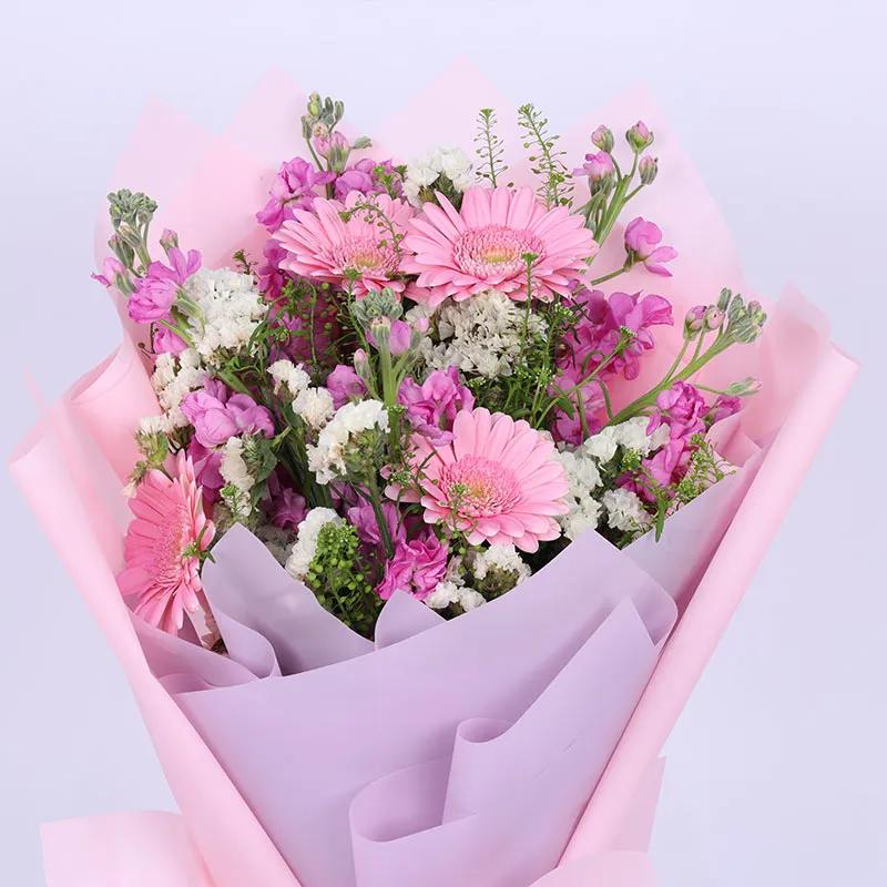 Delicate Flower Bouquet thumbnail 3