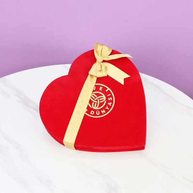 Heart Shape Chocolate Box 9 Pcs By Kahve Dunyasi thumbnail 3