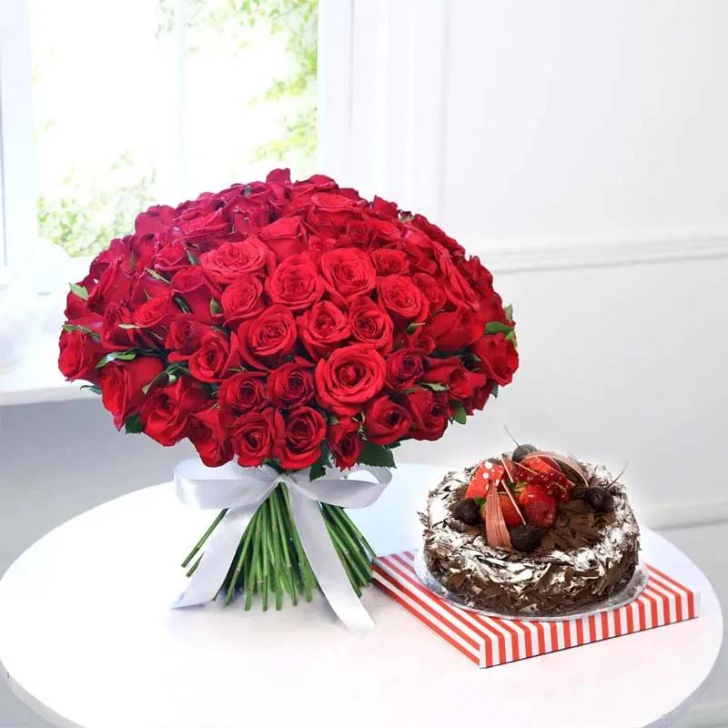 100-red-roses-with-black-forest-cake_1.webp