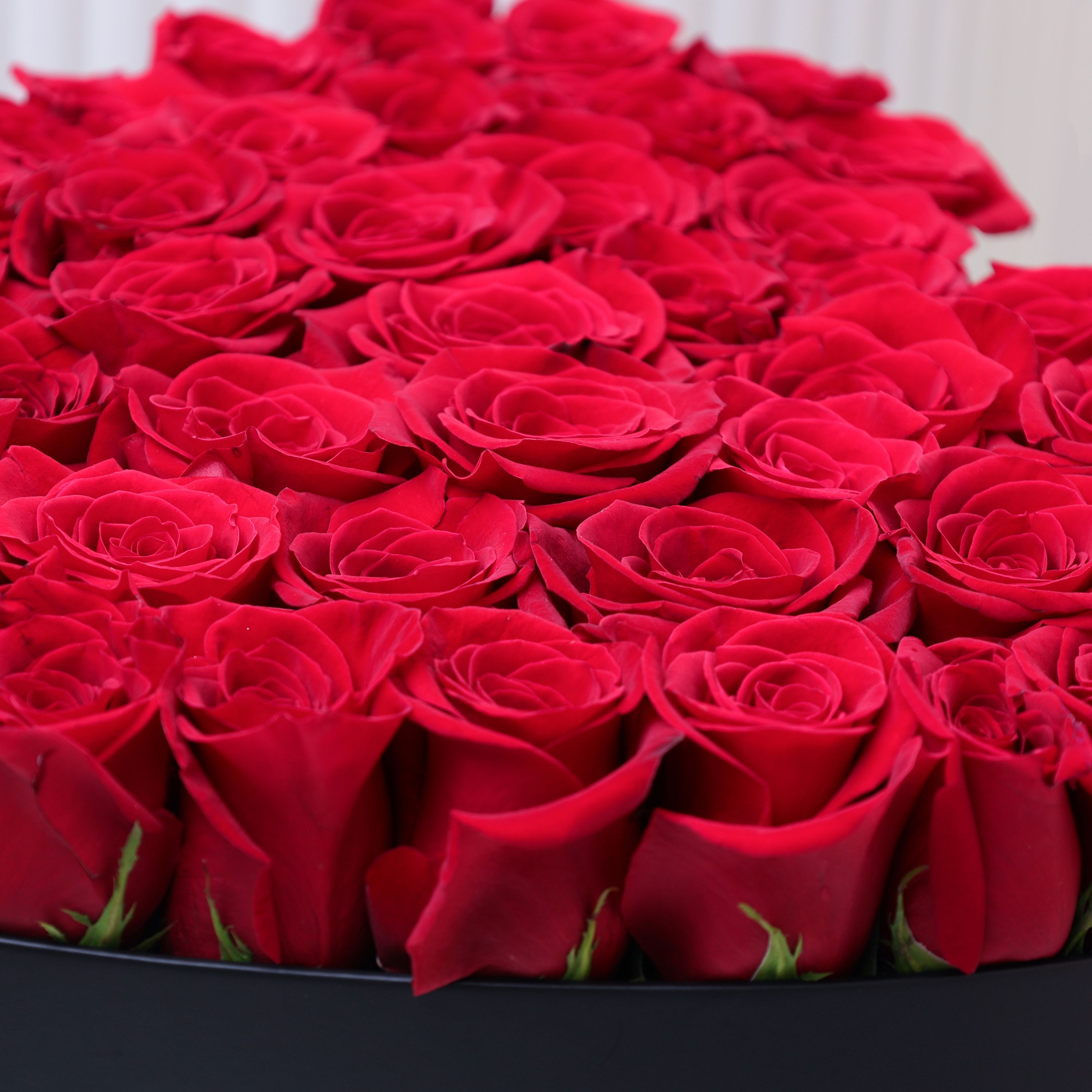 My Heart for You Red Roses Box thumbnail 3