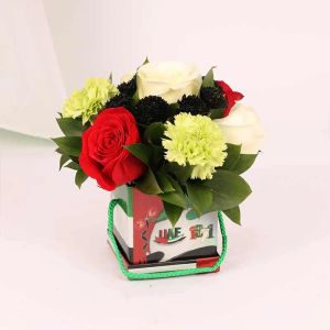 national-day-flower-arrangement-small_1.webp