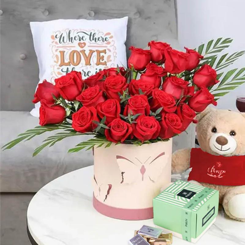 Butterfly 25 Red Roses Trio Combo thumbnail 3