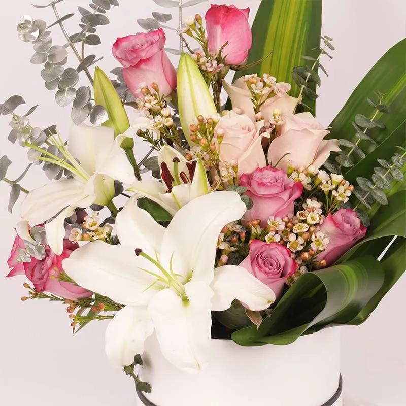 Medley Flower Box thumbnail 3