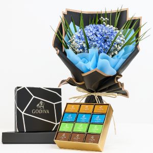 midnightgestureandgodivachocolates_49e569.webp