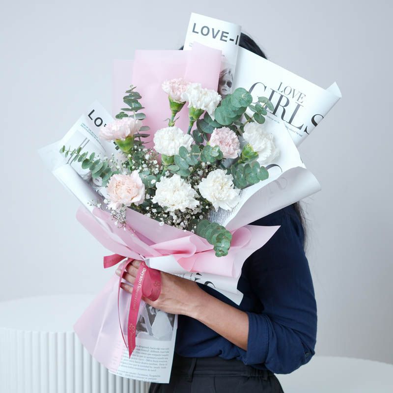 Candy 9 Carnations thumbnail 2