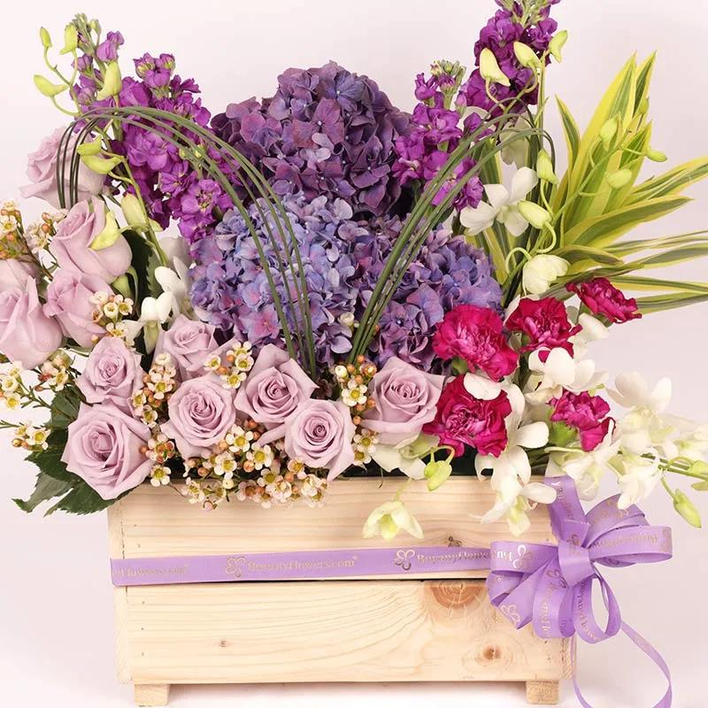 Mauve Flower Arrangement thumbnail 2