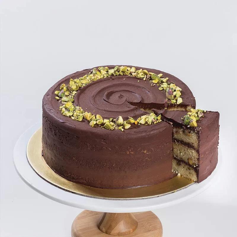 chocolate-pistachio-cake-4-portion_1.webp