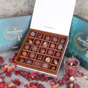 ramadan-premium-chocolates-by-sweecho-25-pcs-green_1.webp