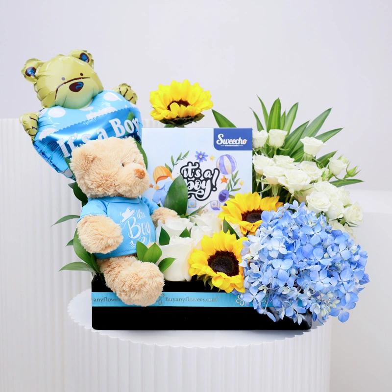 welcomebabyboyflowerhamper_7cfc92.webp