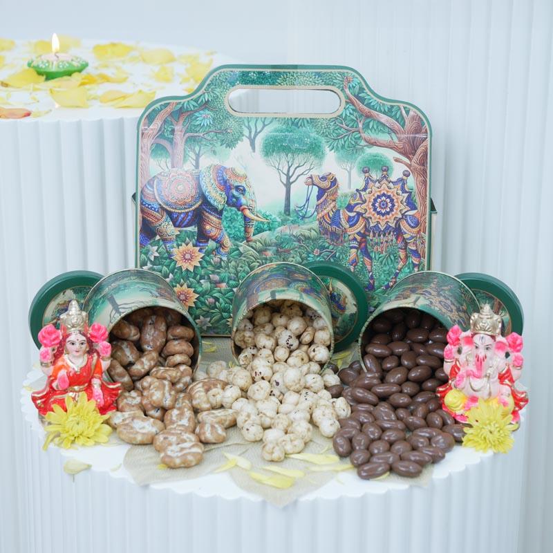 Luxury Diwali Gift Box with Lakshmi Ganesh Idols & Assorted Nuts 1