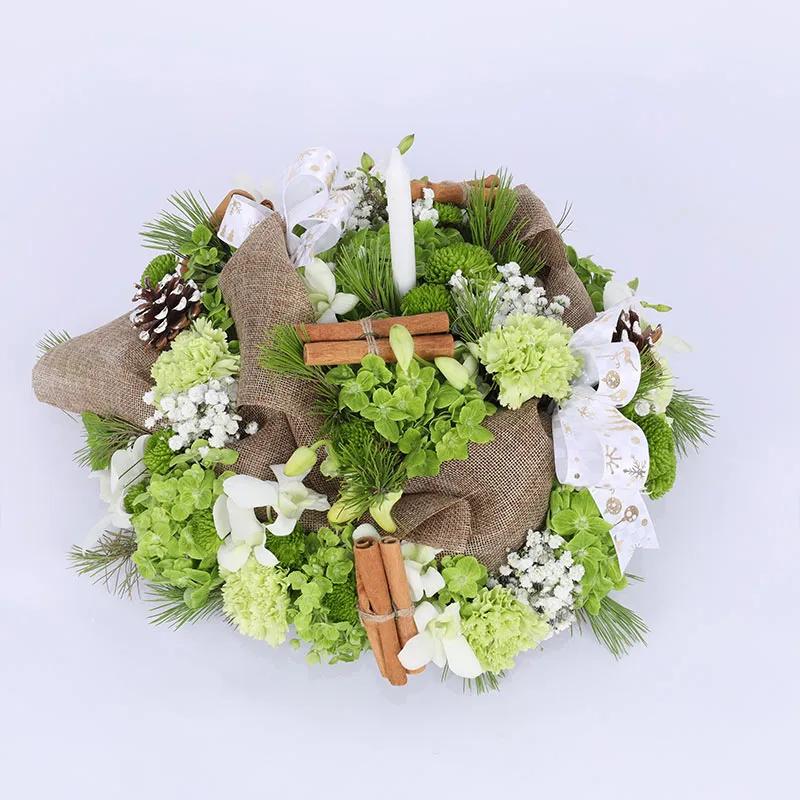 Christmas Table Centerpiece Green thumbnail 3