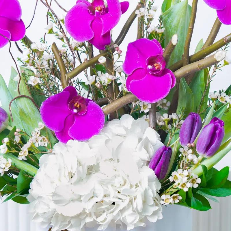 Mauve Grace Flower Box - Flowers gift from Buy Any Flowers Dubai in Al Quoz Industrial Area 4, Dubai, UAE - image 2