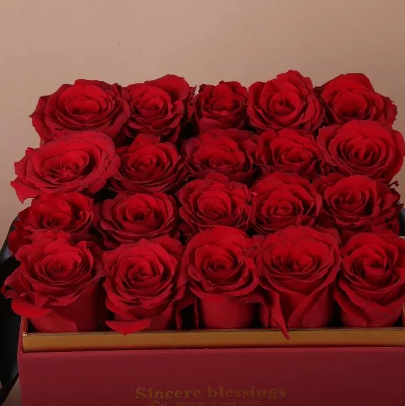 Intense Romance Red Roses Box thumbnail 3
