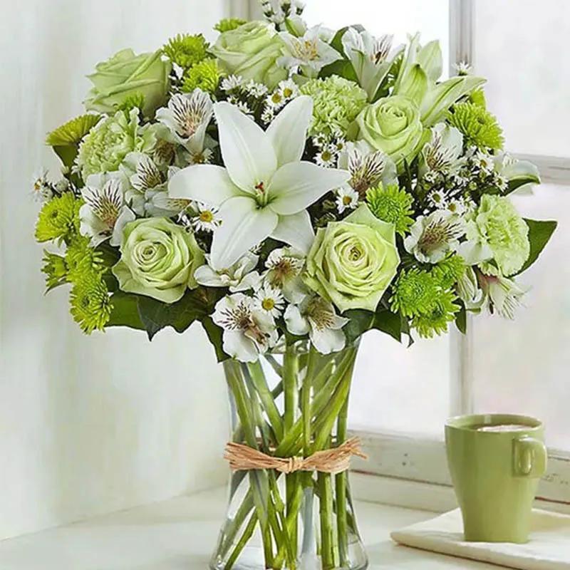 green-and-white-flowers-vase_1.webp