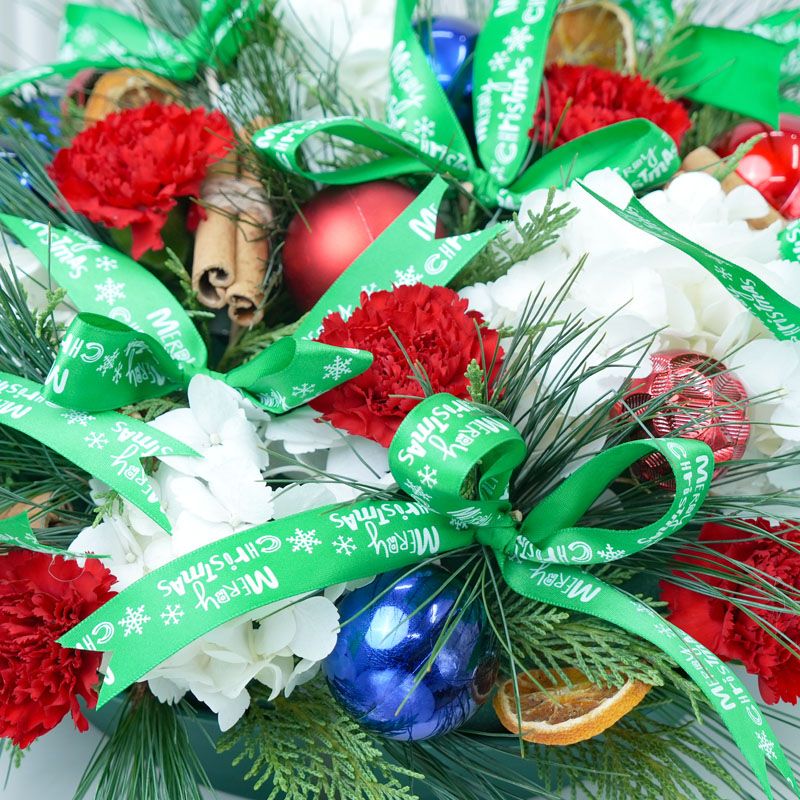 Christmas Wreath Red and White - Gifts gift from Buy Any Flowers Dubai in Al Quoz Industrial Area 4, Dubai, UAE - image 3