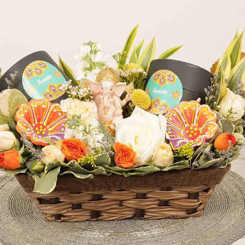 Ganesha Blessings Floral Hamper thumbnail 2