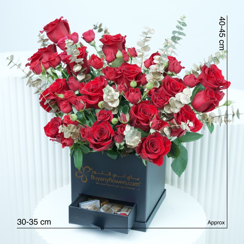 Classic Love Flower Box thumbnail 4