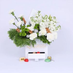 winter-wishes-flower-box_1.webp
