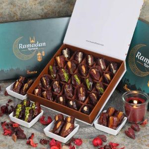 ramadan-stuffed-dates-by-sweecho-25-pcs-green_1.webp