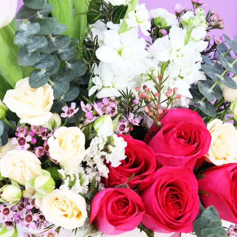 Jadore Flower Box - Flowers gift from Buy Any Flowers Dubai in Al Quoz Industrial Area 4, Dubai, UAE - image 3