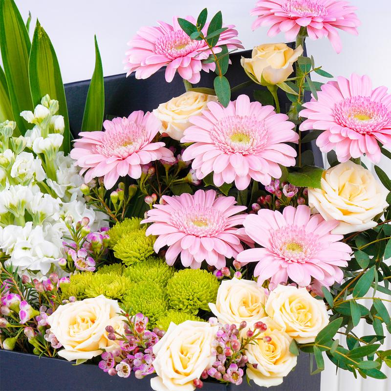 Blush Mix Flower Square Box - Flowers gift from Buy Any Flowers Dubai in Al Quoz Industrial Area 4, Dubai, UAE - image 3