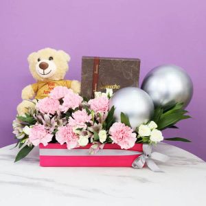 amazing-pink-flower-hamper_1.webp