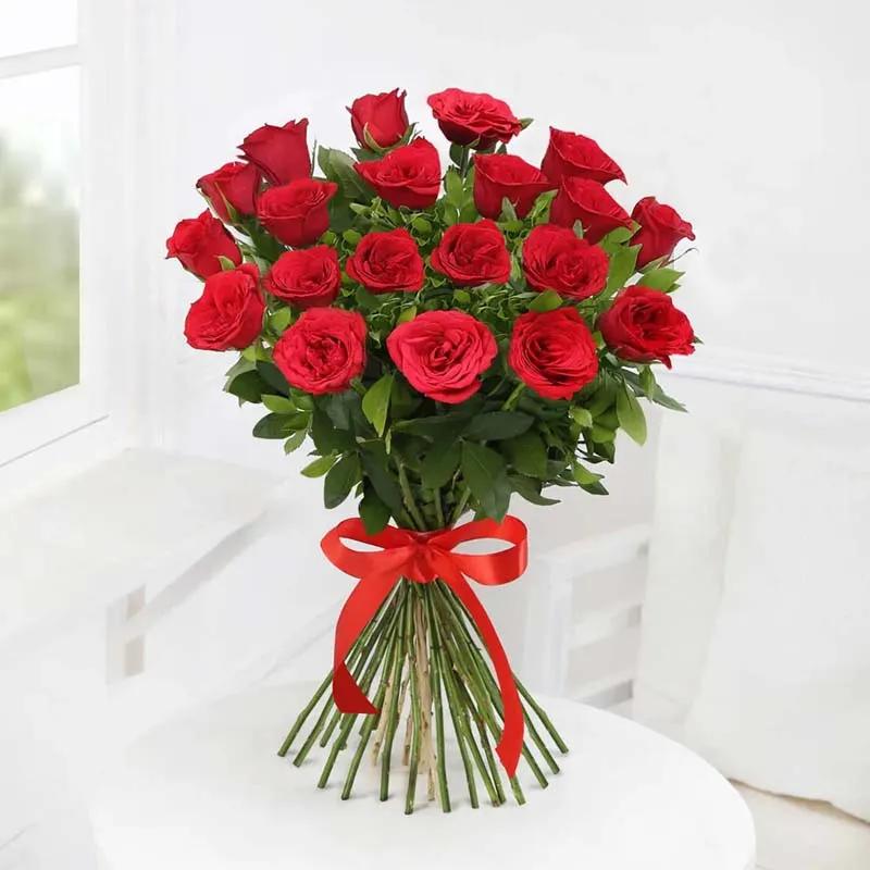 20 Red Roses Bunch and Red Velvet Cake thumbnail 2