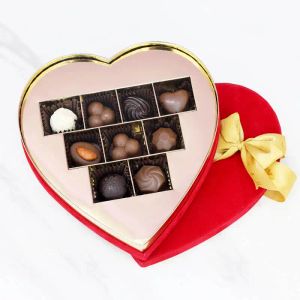 heart-shape-chocolate-box-9-pcs-by-kahve-dunyasi_1.webp