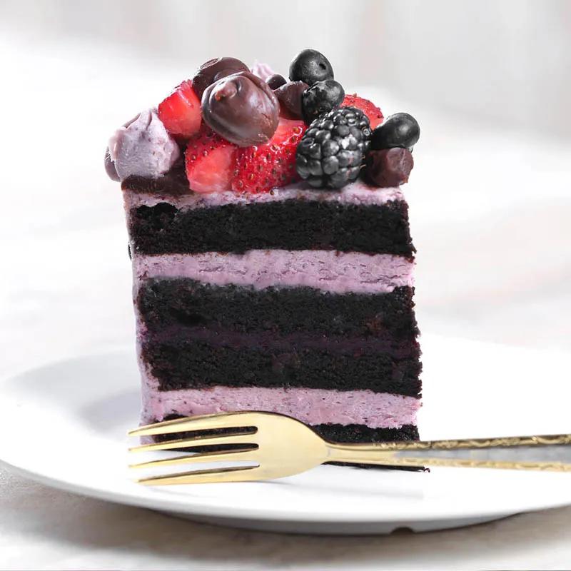 Chocolate Berries Cake 4 Portion - Cakes gift from Buy Any Flowers Dubai in Al Quoz Industrial Area 4, Dubai, UAE - image 2