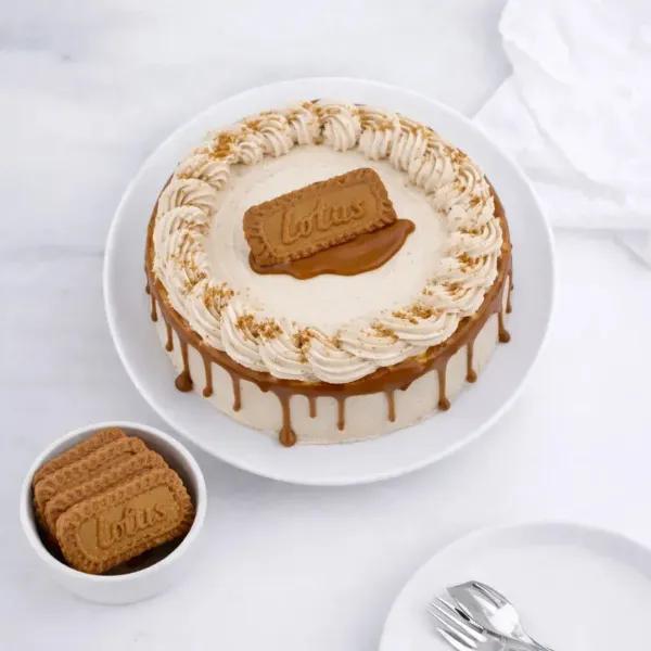 Yummy Lotus Biscoff Cake 4 Portion - Cakes gift from Buy Any Flowers Dubai in Al Quoz Industrial Area 4, Dubai, UAE - image 4