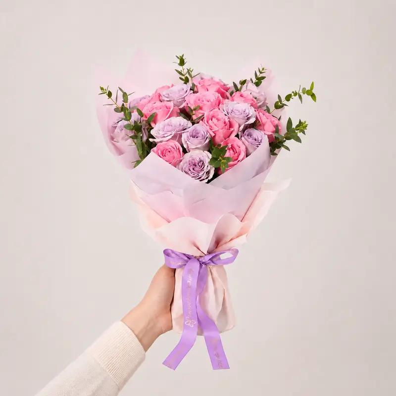 Beauty Queen 21 Roses - Flowers gift from Buy Any Flowers Dubai in Al Quoz Industrial Area 4, Dubai, UAE - image 3