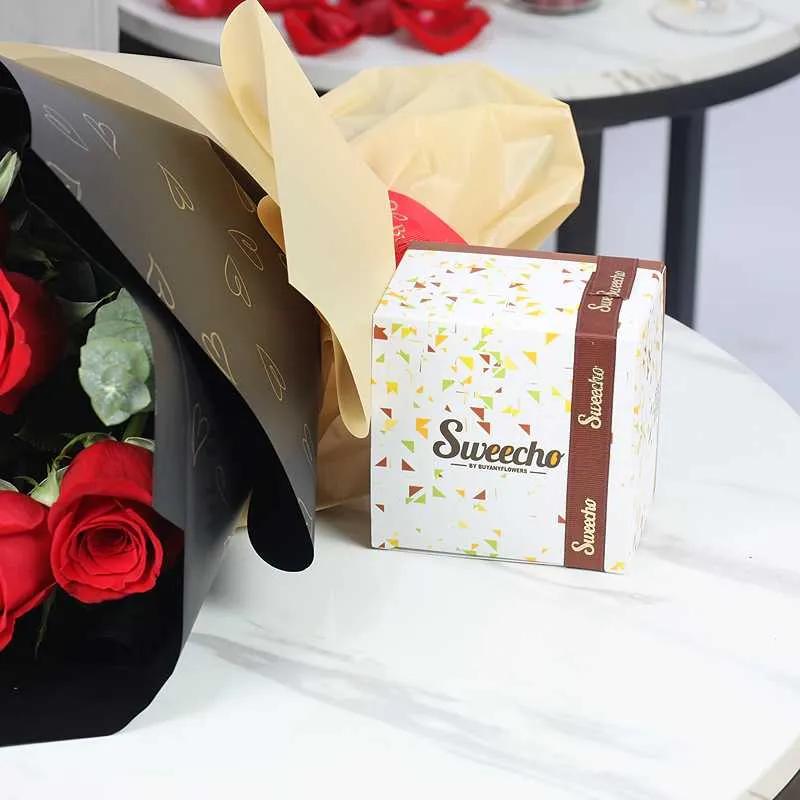 Cute Love 11 Red Roses Bouquet and Sweecho Chocolates 250gm thumbnail 3