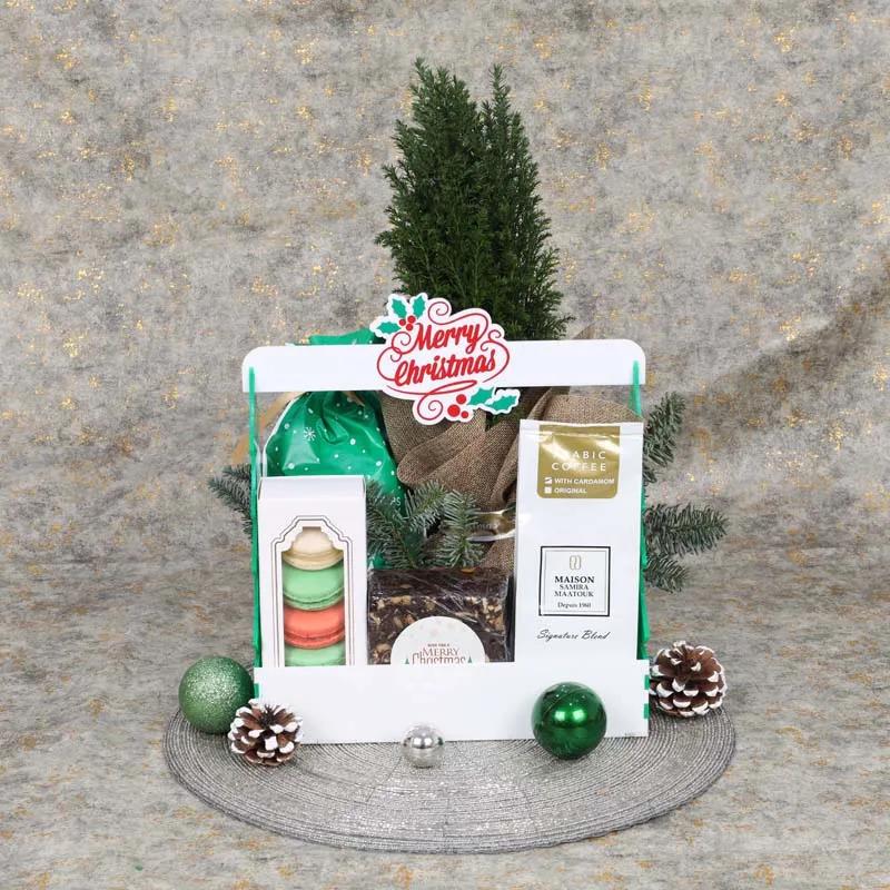 Winter Christmas Gift Hamper thumbnail 3