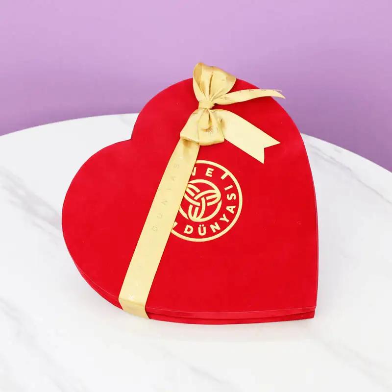 Heart Shape Chocolate Box 15 Pcs By Kahve Dunyasi thumbnail 3