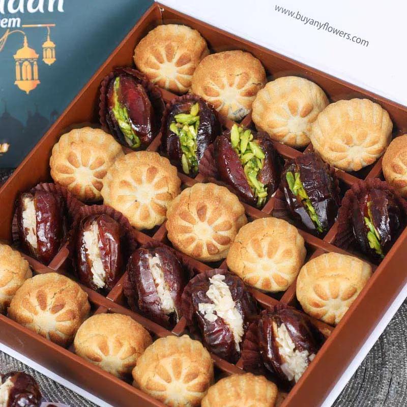 Ramadan Stuffed Dates and Mamoul By Sweecho 25 Pcs Green thumbnail 3