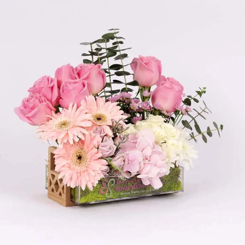 cuddle-flower-arrangement_1.webp