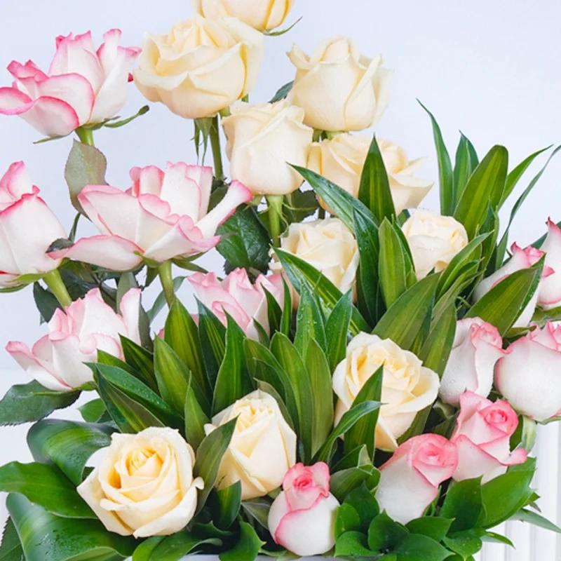 Wishes 21 Roses and Chocolate Box - Flowers gift from Buy Any Flowers Dubai in Al Quoz Industrial Area 4, Dubai, UAE - image 2