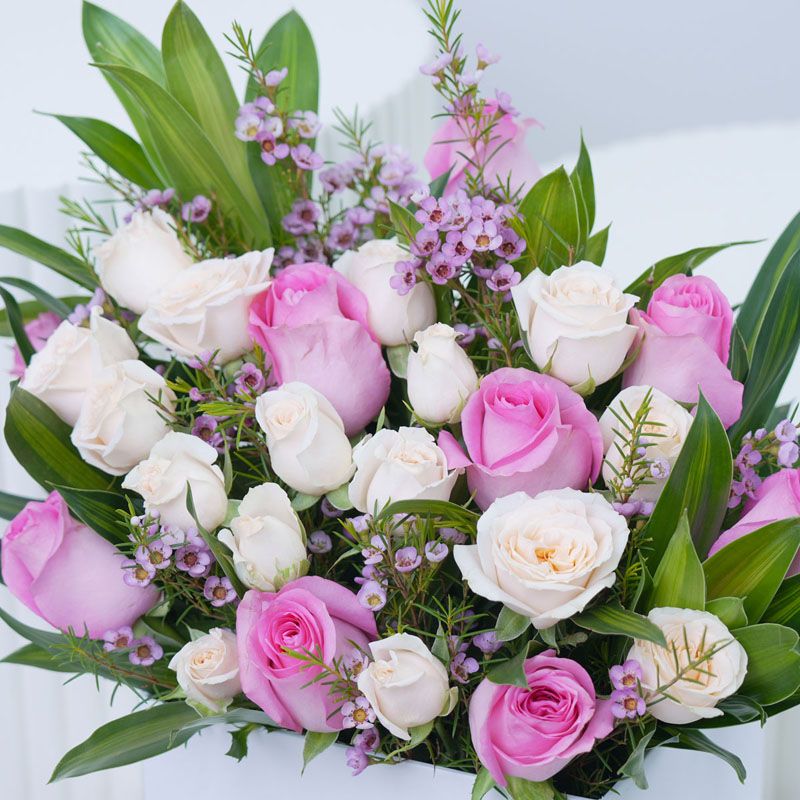 Warmth Pink and Peach Flower Box thumbnail 3