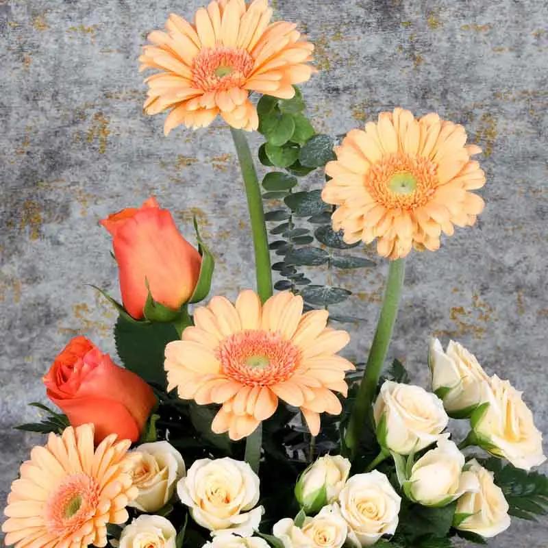 Peachy Garden Flower Arrangement - Flowers gift from Buy Any Flowers Dubai in Al Quoz Industrial Area 4, Dubai, UAE - image 3