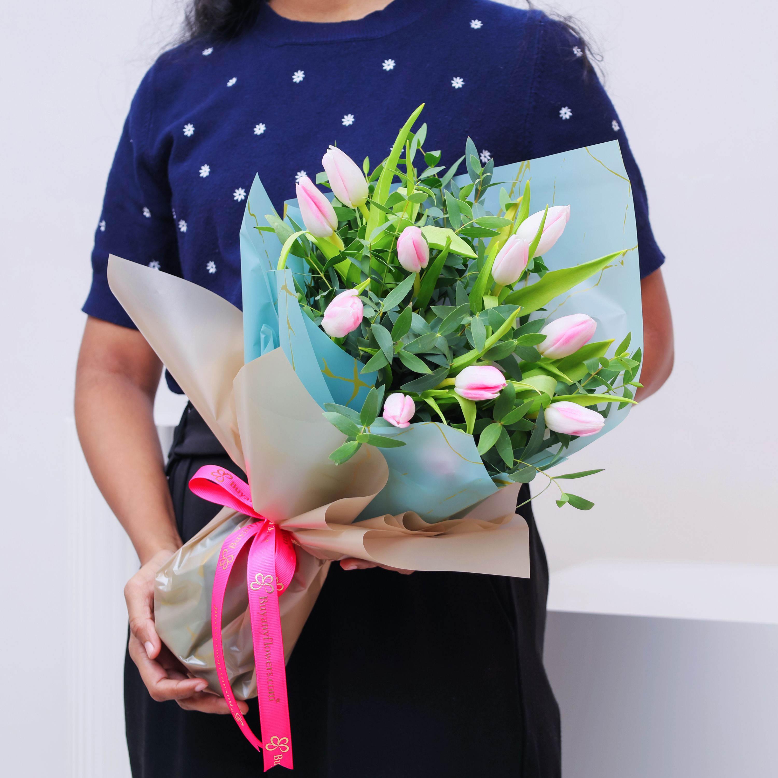 Pink Beauty 11 Tulips Bouquet thumbnail 2