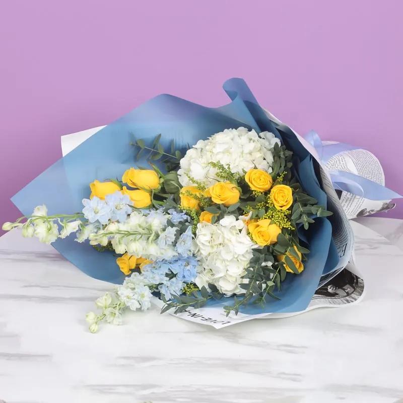 Token of Gesture Flower Bouquet thumbnail 4