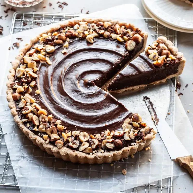 Chocolate Hazelnut Tart 8 Portion thumbnail 3