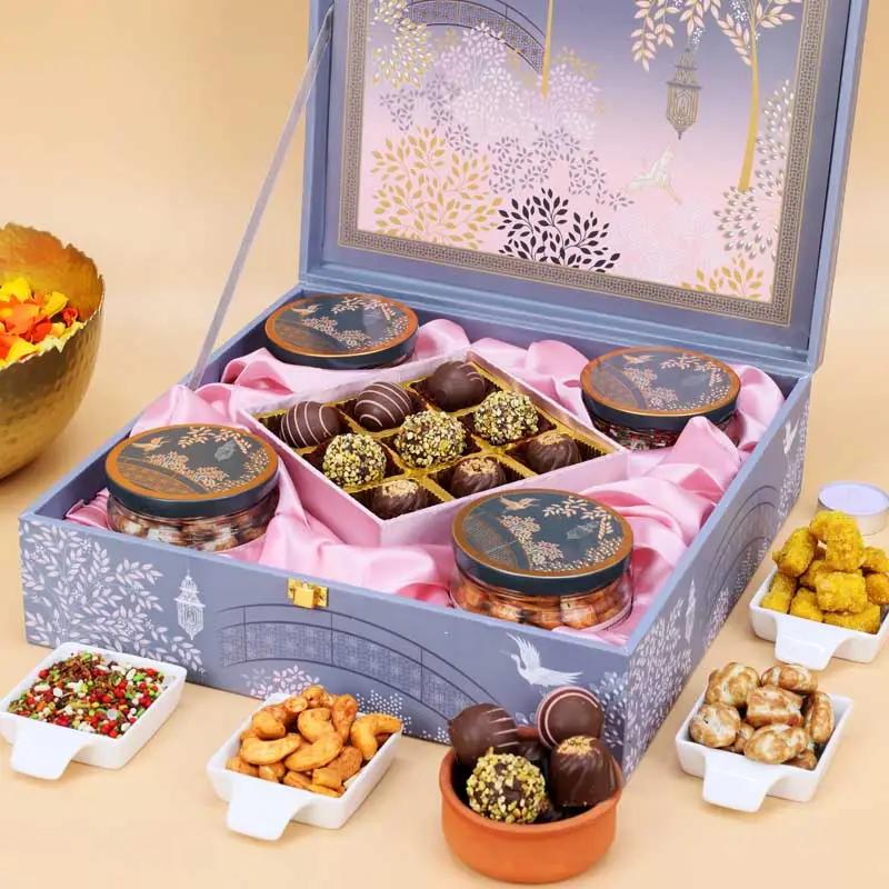 Festive Treat Premium Gift Box thumbnail 3