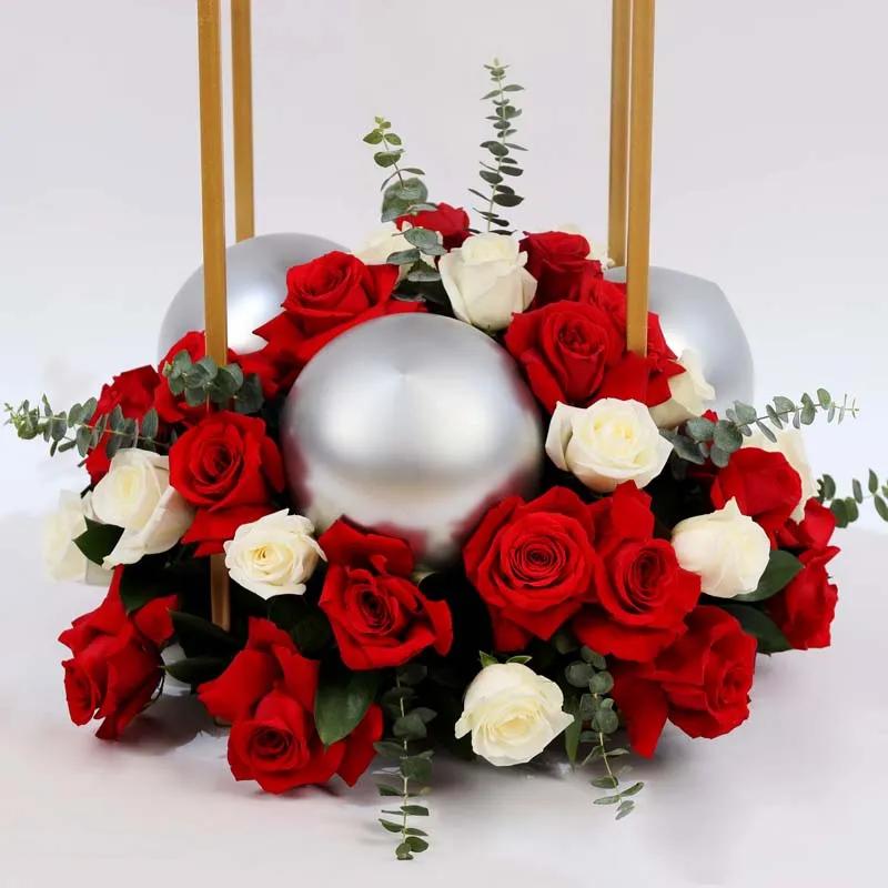 Silver Splendour 135 Red and White Roses Stand thumbnail 3