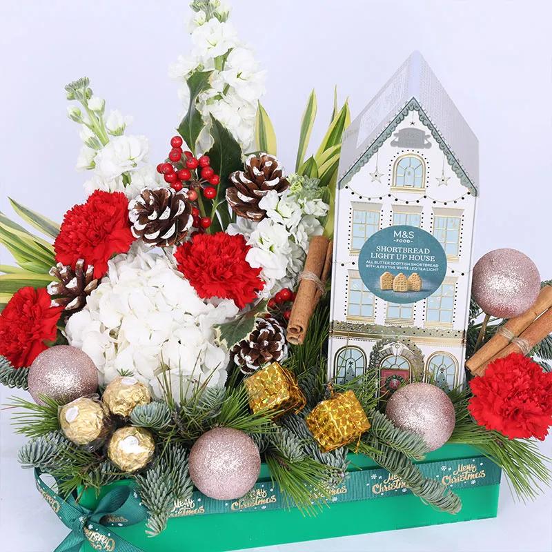 Christmas House Party Flower Arrangement thumbnail 4